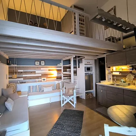 Летний дом Plori House *