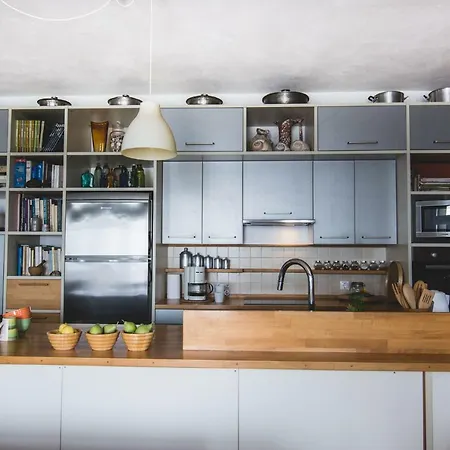 Plori House Landsted