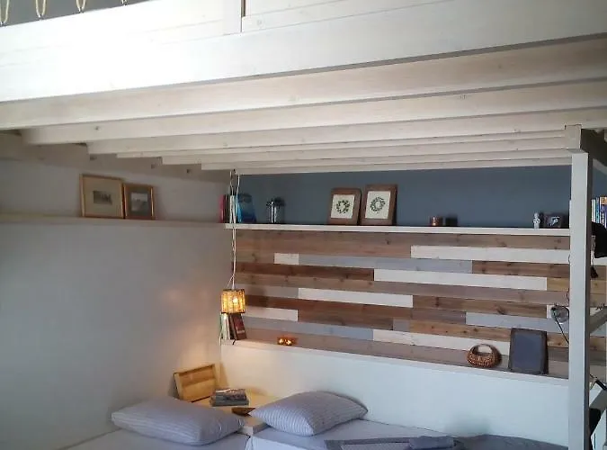 Country house Plori House *